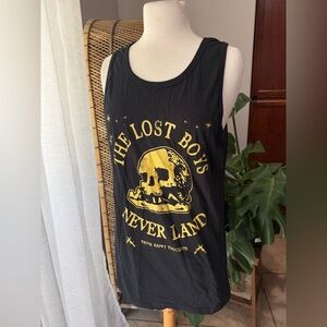 Disney Peterson never‎ land Black Tank Top with Gold Skull Print